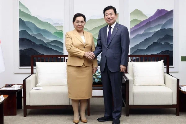 Prospects for cooperation between the parliaments of Uzbekistan and Korea were discussed