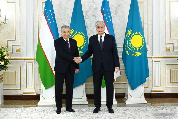 The leaders of Uzbekistan and Kazakhstan call for the further development of full-scale cooperation