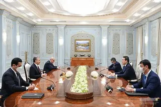 President of Uzbekistan receives the Prime Minister of the Republic of Kazakhstan