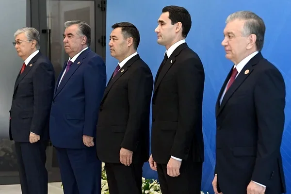 Towards an awareness of the historical unity of the peoples of Central Asia