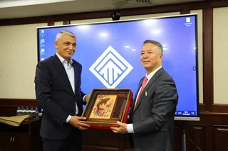 Qurilish va uy-joy kommunal xo‘jaligi vaziri Xitoyning CAMC Engineering delegatsiyasi bilan uchrashuv o‘tkazdi