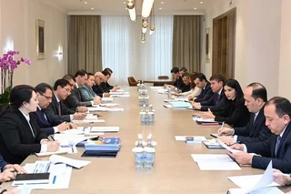 Помощник Президента провела встречу с главами нескольких министерств