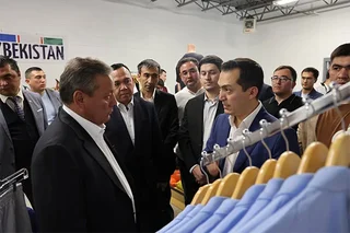 Sent-Luis shahrida Andijon to‘qimachilik savdo uyi ochildi