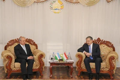 Uzbek, Tajik Foreign Ministers hold negotiations