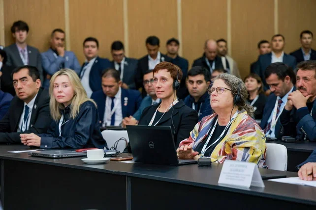 Uzbekistan and Kazakhstan Discuss New Challenges in Saiga Antelope Conservation