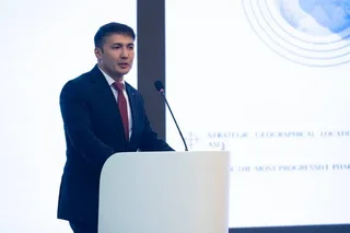 Ўзбекистон Бокуда бўлиб ўтган конференсияда фарматсевтика соҳасидаги ислоҳотларни тақдим этди