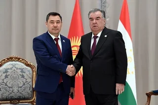 Главы Кыргызстана и Таджикистана высказались за ускорение делимитации и демаркации границы
