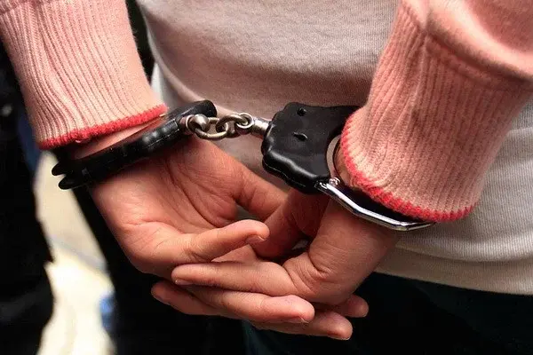 Woman arrested after withdrawing money from banking card account