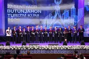 В Ташкенте отметили Всемирный день туризма и наградили представителей отрасли