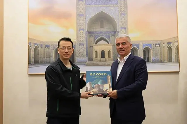 Buxoroda Leapmotor va avtomobil ishlab chiqarish loyihasi muhokama qilindi