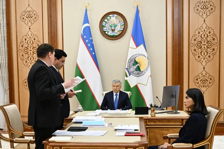 Мирзиёев гиёҳванд моддаларга қарши курашни кучайтирувчи қонунни имзолади