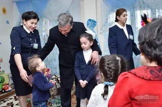 President of Uzbekistan visits preschool education institution in Bukhara