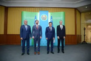 Acting Uzbek FM holds meeting with the U.S. Special Representative for Afghanistan