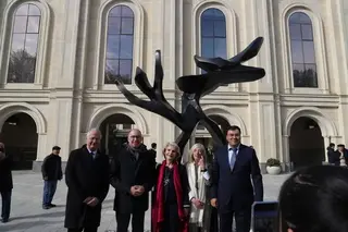 Monument "Tree of Peace" erected in Samarkand