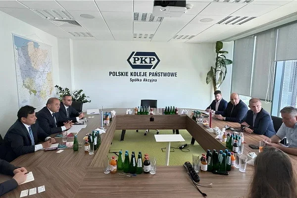 Prospects for expanding Uzbek-Polish cooperation in transport and logistics were discussed in Warsaw