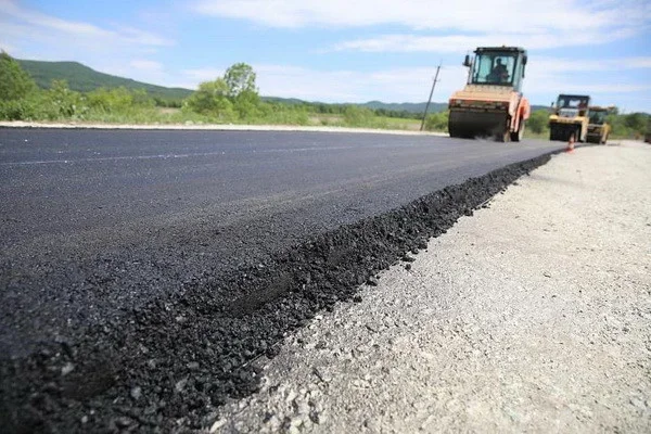 Uzbekistan plans to complete the construction of two toll roads by 2026