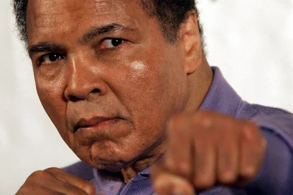 Мохаммед Али скончался на 75-м году жизни