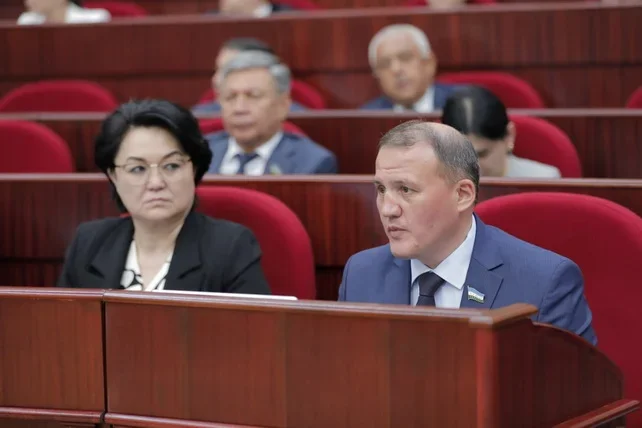 Қонунчилик палатаси “Аҳолини бандлик ва инновацион тадбиркорликни қўллаб-қувватлаш тўғрисида”ги қонун лойиҳасини кўриб чиқди