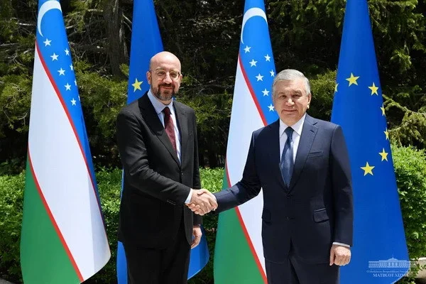 Шавкат Мирзиёев провел переговоры с Президентом Европейского Совета