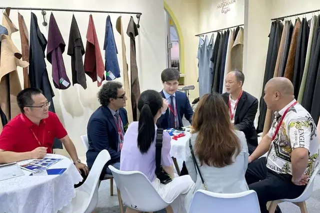 Janubiy Koreya brendi O‘zbekiston charmini tanladi – “Iz Leather” bilan eksport muzokaralari boshlandi