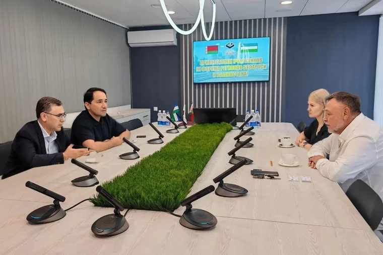 Uzeltekhsanoat and FEZ Vitebsk Discuss Collaboration in Electrical Industry
