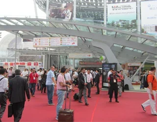 Предприниматели Узбекистана принимают участие на ярмарке Canton Fair 2013