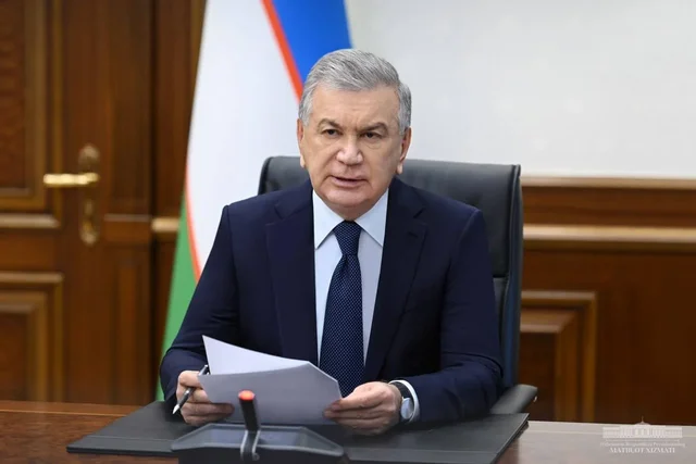 Shavkat Mirziyoyevga avtomobilsozlik sanoati va 2025-yilga mo‘ljallangan rejalar bo‘yicha hisobot taqdim etildi
