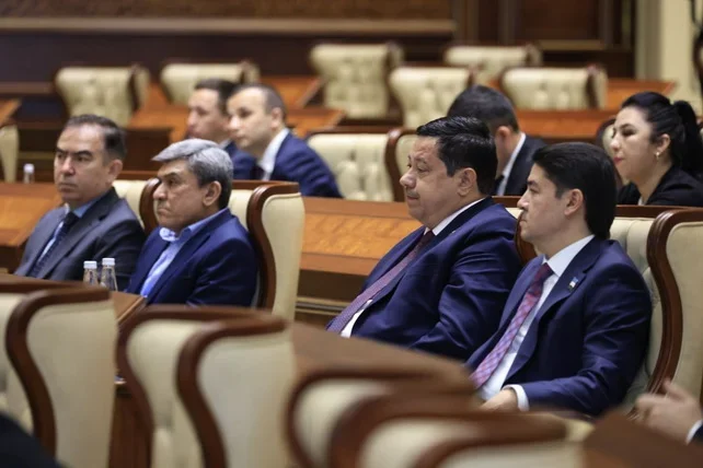 Senat davlat boshqaruvida shaffoflikni oshirish va korrupsiyaga qarshi kurashish to'g'risidagi qonunni ma'qulladi