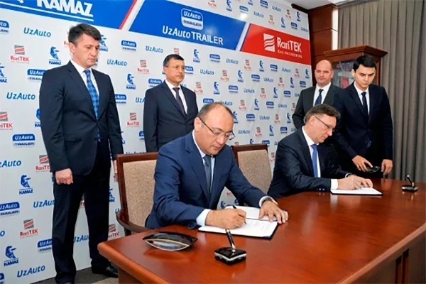 Presentation of KAMAZ vehicles operating on compressed methane takes place in Tashkent