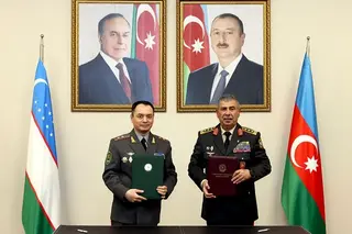 O‘zbekiston va Ozarbayjon harbiy hamkorlik rejasini imzoladi