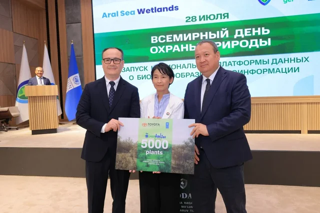 Toyota Central Asia Орол денгизида саксовул экишни қўллаб-қувватлади