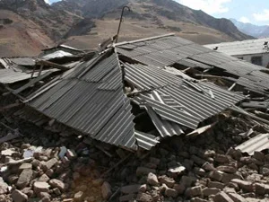Uzbekistan hands over 400 tonnes of aid to Kyrgyz Republic 