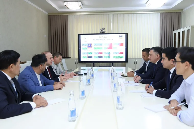 Uzbekistan Discusses Expansion of Umrah Plus Tourism Project