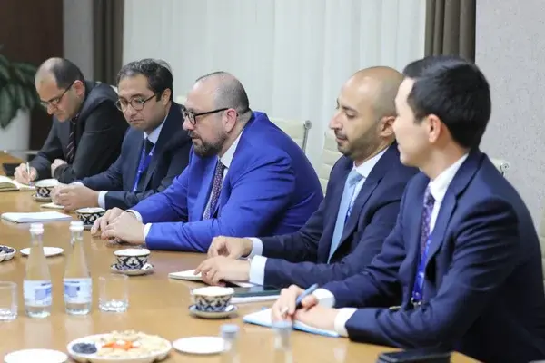 Negotiations with the Masdar delegation takes place at the Ministry of Energy