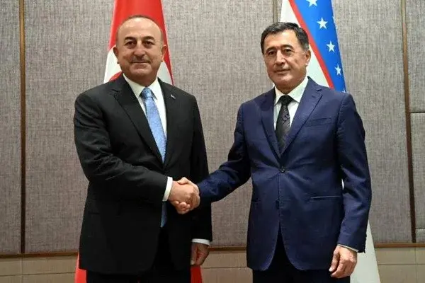 Acting Uzbek FM holds meeting with the Minister of Foreign Affairs of Türkiye