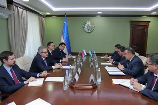 Узбекистан и Россия обсудили новый механизм трудовой миграции