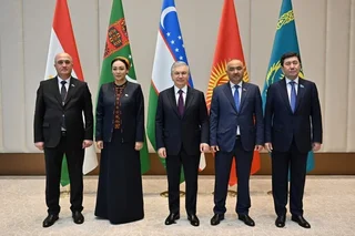 O‘zbekiston Prezidenti Markaziy Osiyo mamlakatlari parlamentlari delegatsiyalari rahbarlarini qabul qildi