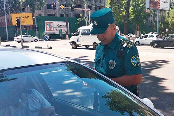 Uzbekistan introduces a driver penalty points system