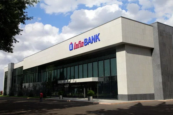 Fakhritdin Mamatjanov buys shares of Invest Finance Bank for 223 billion soums