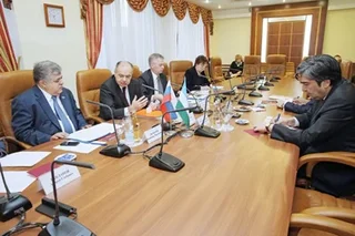 Посол Узбекистана провел переговоры с вице-спикером Совета Федерации