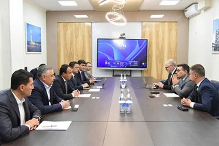 Boeing ва Ўзбекнефтгаз авиация ёқилғиси соҳасида ҳамкорликни ривожлантириш бўйича қўшма ишчи гуруҳ тузади