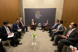 Uzbek, Qatari FMs discuss development of bilateral relations