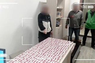 Бензин бакига яширилган 400 дона кучли таъсир қилувчи дори воситалари тўхтатиб қолинди