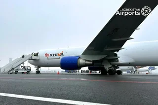 В Ташкенте встретили первый самолет авиакомпании Fly Khiva
