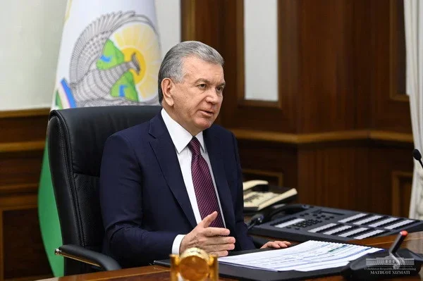 Uzbek President gets acquainted with major railway projects