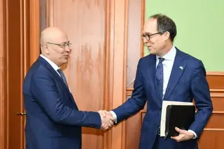 A meeting takes place at the Foreign Ministry with U.S. Charge d’Affaires in Uzbekistan Paul Polites
