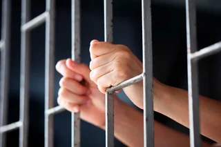 В Кашкадарьинской области мужчина заключен под стражу за поджог своей супруги