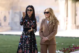Saida Mirziyoyeva Shows US Secretary of State’s Wife Samarkand