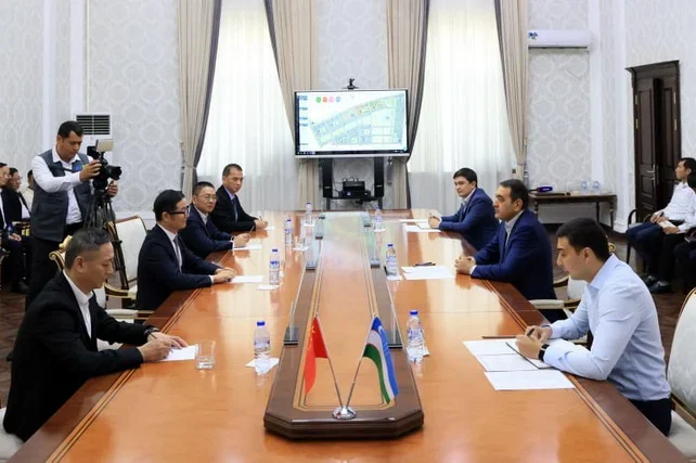 The Governor of Ferghana Region Discusses Expansion of Cooperation with Chinese Investors