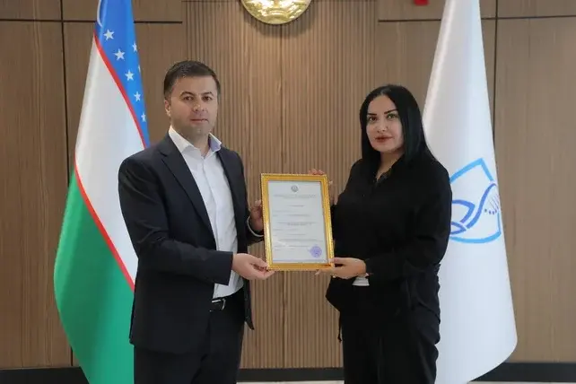 "Tashkent Pharma Park"да янги лойиҳа - "Nurin Pharma"га гувоҳнома топширилди